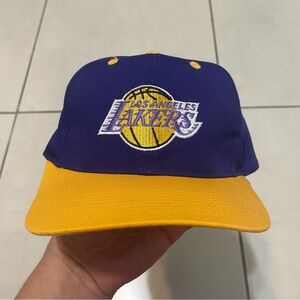 Vintage 90s Los Angeles Lakers Logo 7 NBA Snapback Hat Cap